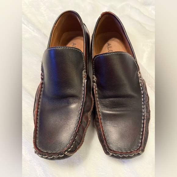 Men’s Aldo Dark Brown Leather Slip-On Loafers - Picture 2 of 11